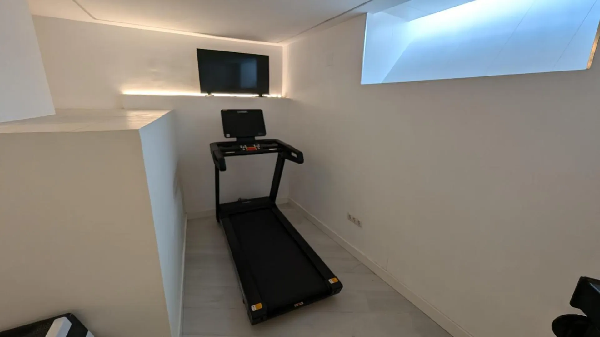Casa Moderna Con Gimnasio Villa Torremolinos Feriehus